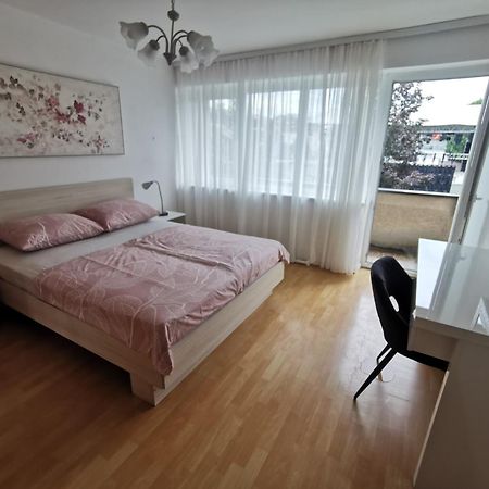 Apartment Tonio - Right On The Main Square Gospić Exteriér fotografie