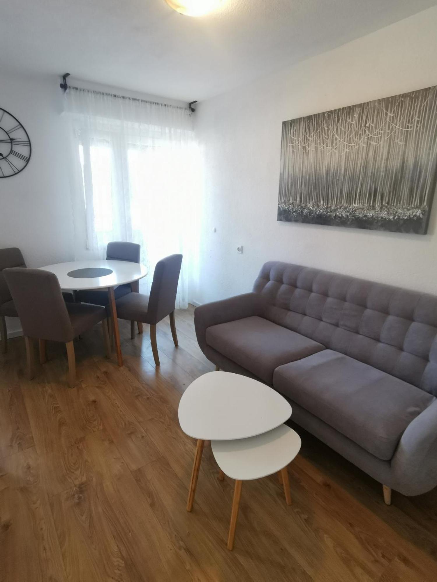 Apartment Tonio - Right On The Main Square Gospić Exteriér fotografie
